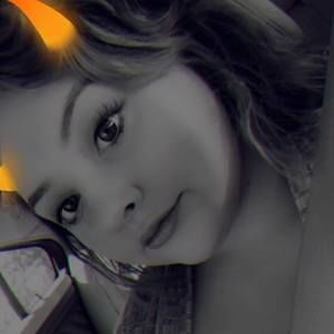 Meet your Posher, Alyson